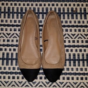 NY & Co.Black & Tan Dress Ballet Flats